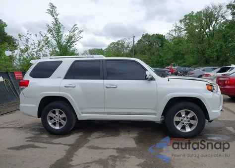 2011 Toyota 4Runner Sr5 V6 из США, поврежденный, VIN JTEBU5JR1B5033209